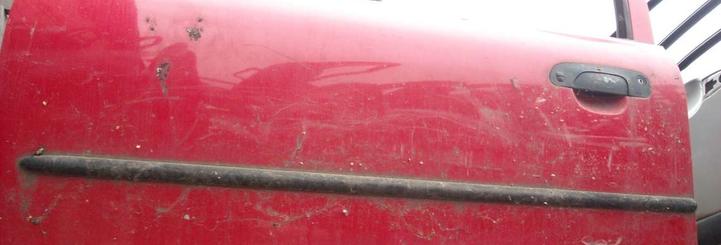 Дверь передняя L Ford Mondeo 2 Дверь передняя L Ford Mondeo 2