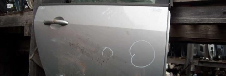 Дверь задняя R Nissan Primera P12 Дверь задняя R Nissan Primera P12