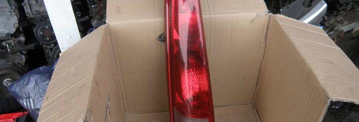 Фонарь задний левый Nissan X-Trail (T30) Фонарь задний левый Nissan X-Trail (T30)